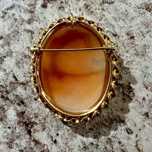 Antique 14K Cameo Brooch/Pendant - Picture 2 of 9
